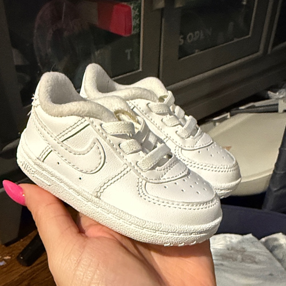 Baby Air Force one White Sneakers size 3
